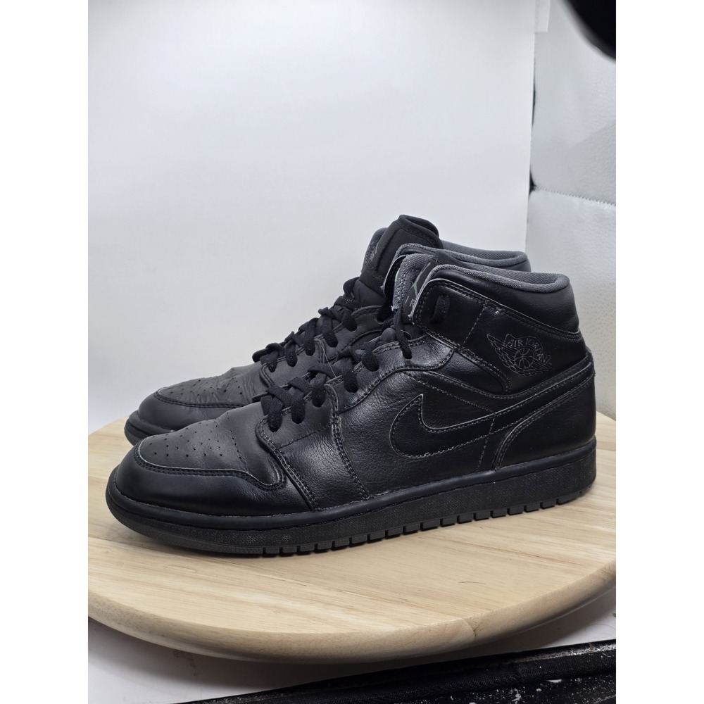 Mens Size 8 - Nike Air Jordan‎ 1 Triple Black Mid Shoes 554724-021